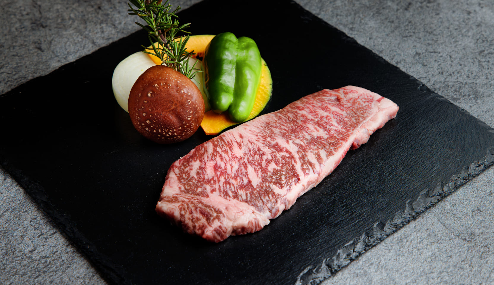 黒毛和牛「梶屋牛」サーロインステーキ(約170g)