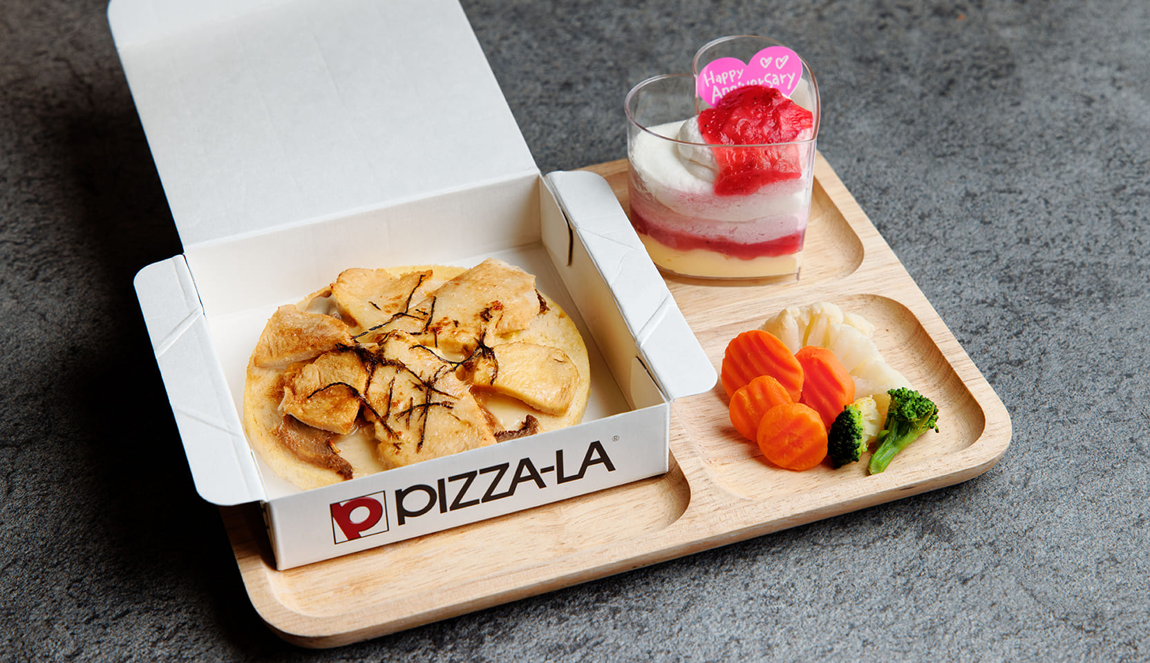 Pizzala Teriyaki Chicken & Heart-shaped 4-Layer Mousse Set